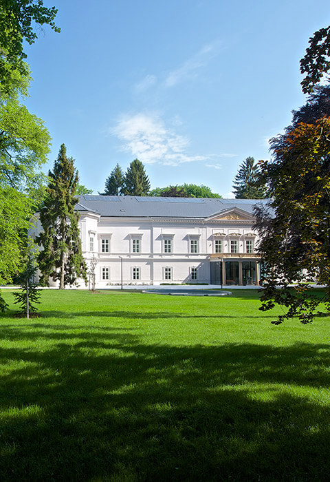 The Chateau Ratměřice Hotel offers modern and extensive conference and meeting facilities and superior accommodation